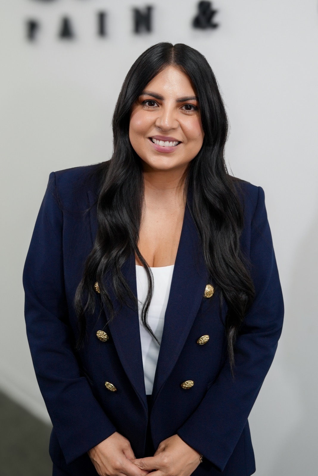 Mirna Pérez, Chief Financial Officer